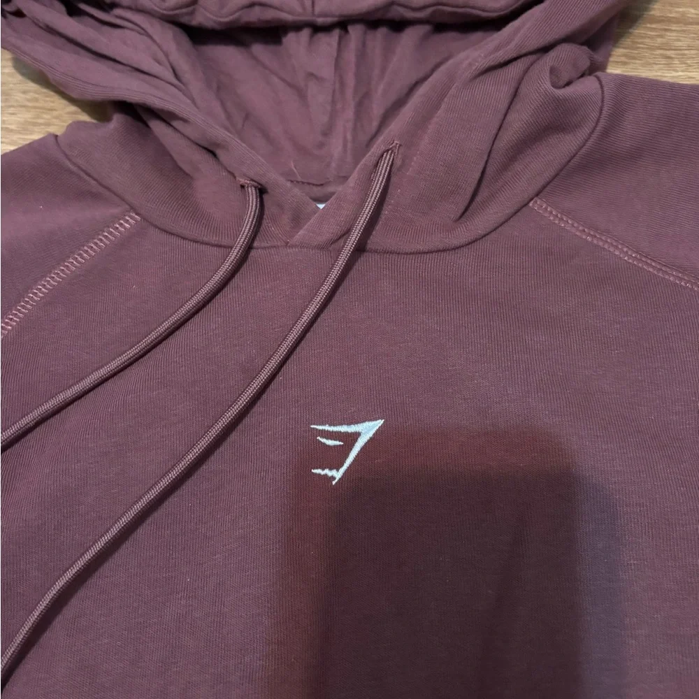 Gymshark Women's Maroon Cropped Hoodie - Picture 7 of 9